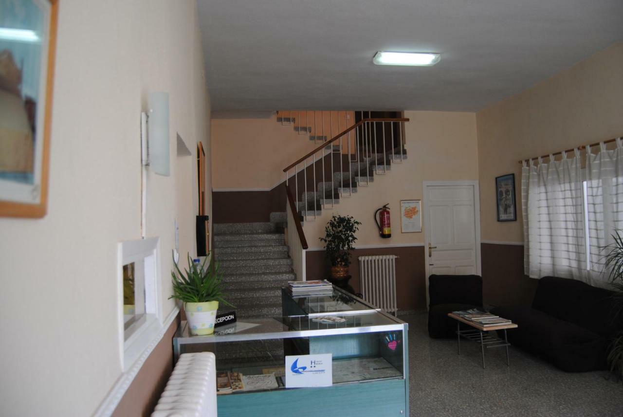Hostal Avila Ocaña Eksteriør billede